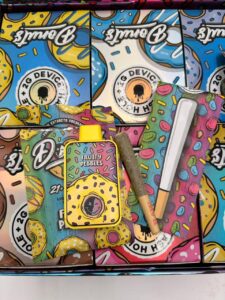 Fryd Donuts + Hash hole 2G Disposable fryd donuts + hash hole 2g disposable